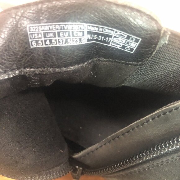 Vionic‎ Womens Size 6.5 Black Leather Chelsea Ankle Boots Comfort Classic - Picture 3 of 10